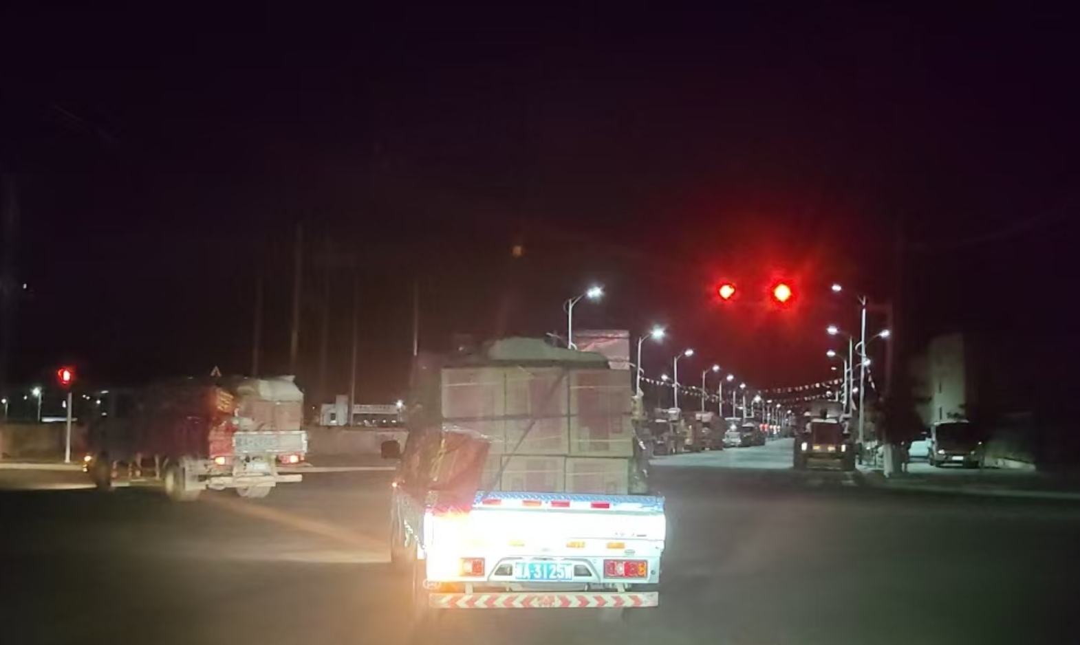抗震救灾  米兰MiLan（中国）在行动（1） (1).png